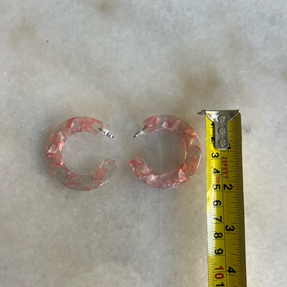 Hoop Earrings Marbled Pink Acrylic Modern Contemporary Design - Picture 3 of 4